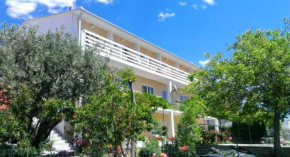 Apartments by the sea Duce, Omis - 13694